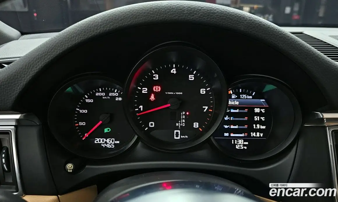 Porsche Macan 2018 2.0 автомат (гидро), фото 8 Porsche Macan 2018 2.0 автомат (гидро), фото 8