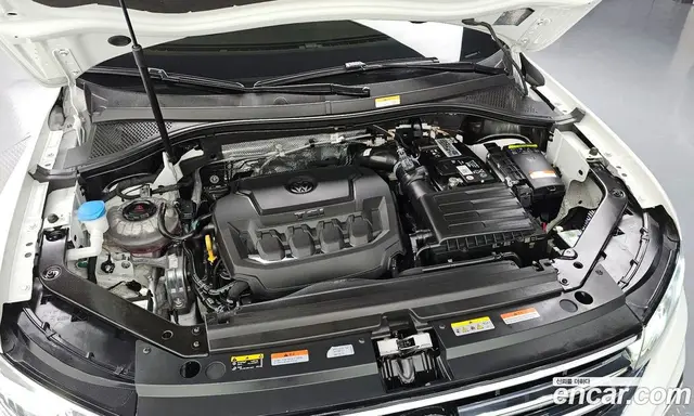 Volkswagen Tiguan 2022 2.0 автомат (гидро), миниатюра 6
