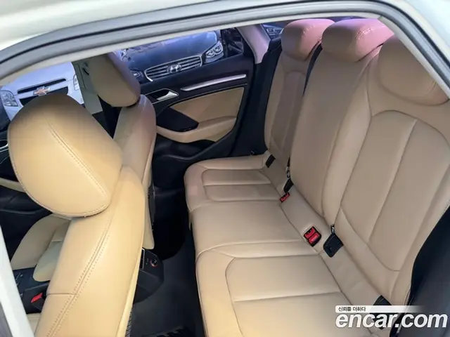 Audi A3 2014 2.0 автомат (гидро), миниатюра 2 Audi A3 2014 2.0 автомат (гидро), миниатюра 2