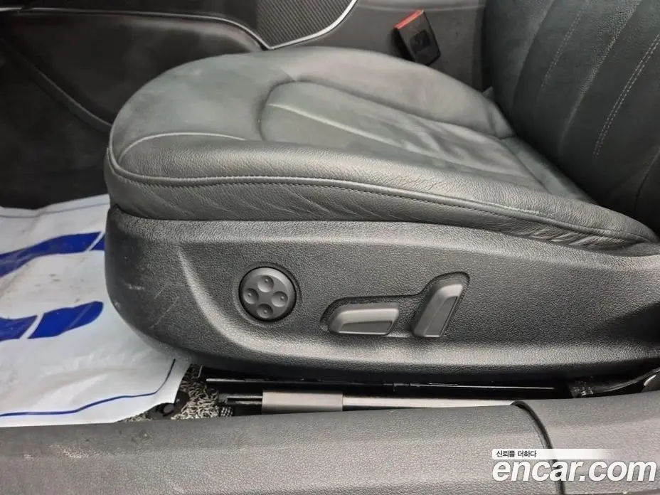 Audi A6 2013 3.0 автомат (гидро), фото 15