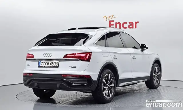 Audi Q5 2023 2.0 автомат (гидро), миниатюра 2