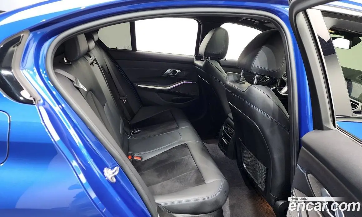 BMW 3 серия 2021 2.0 автомат (гидро), фото 12 BMW 3 серия 2021 2.0 автомат (гидро), фото 12