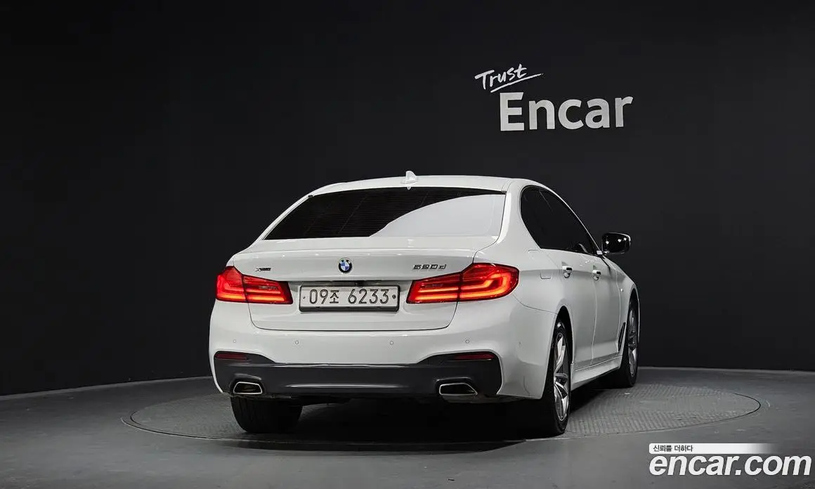 BMW 5 серия 2017 2.0 автомат (гидро), фото 4 BMW 5 серия 2017 2.0 автомат (гидро), фото 4