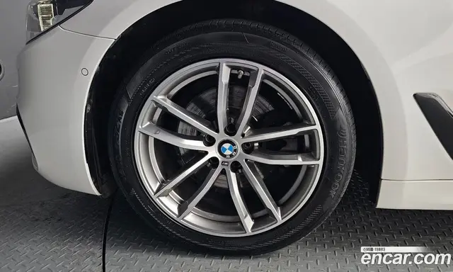 BMW 5 серия 2017 2.0 автомат (гидро), миниатюра 5 BMW 5 серия 2017 2.0 автомат (гидро), миниатюра 5