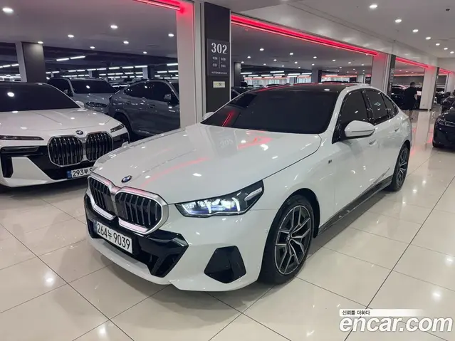 BMW 5 серия 2024 2.0 автомат (гидро), миниатюра 1