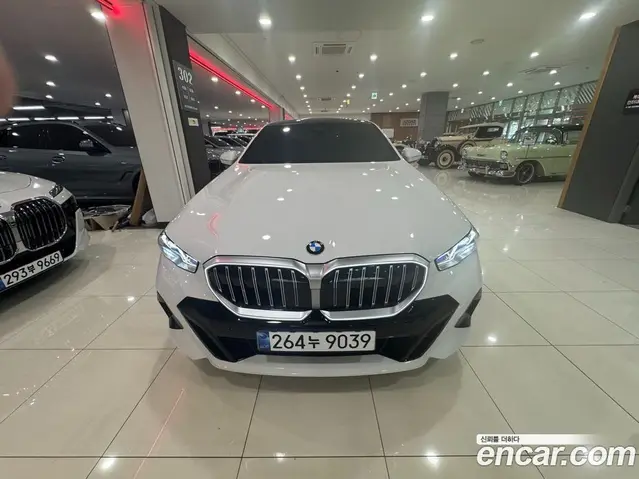 BMW 5 серия 2024 2.0 автомат (гидро), миниатюра 3