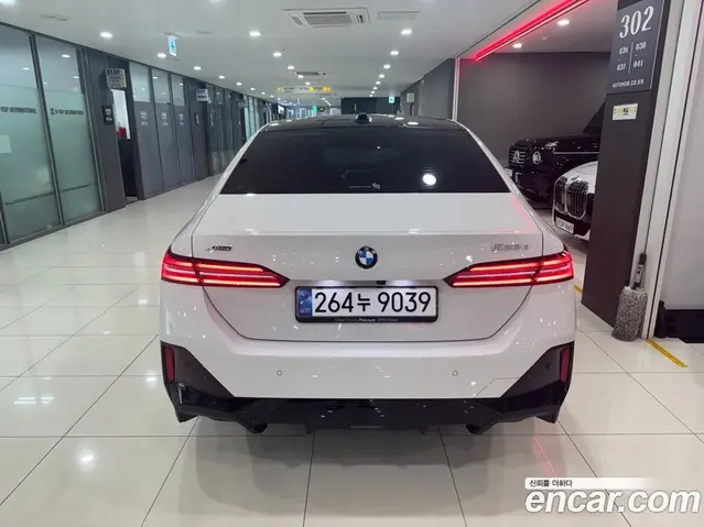 BMW 5 серия 2024 2.0 автомат (гидро), миниатюра 4