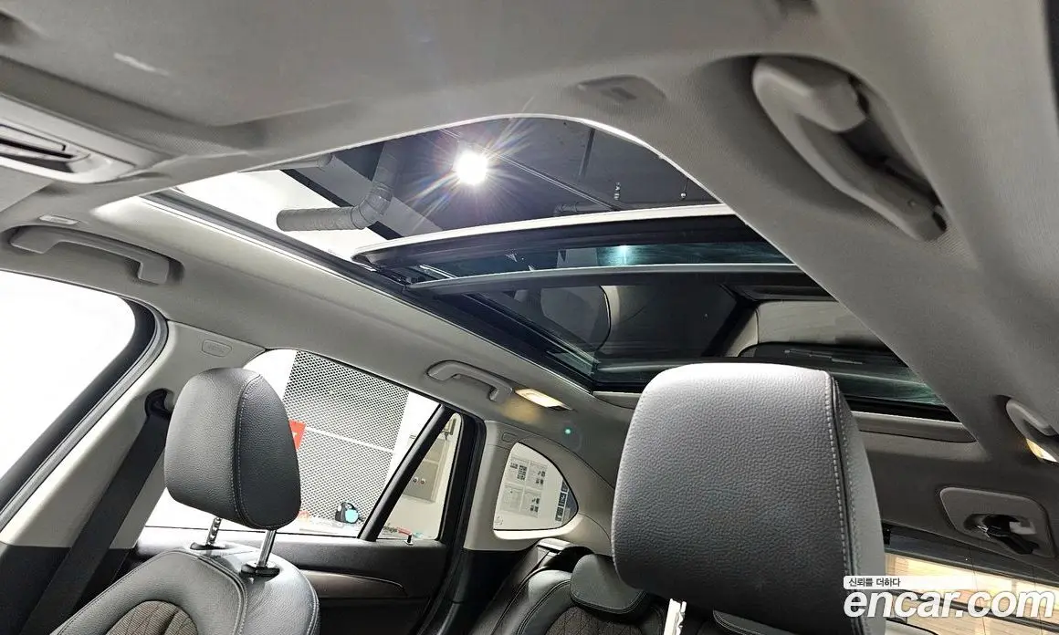 BMW X1 2021 2.0 автомат (гидро), фото 18