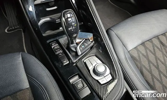 BMW X1 2021 2.0 автомат (гидро), миниатюра 9