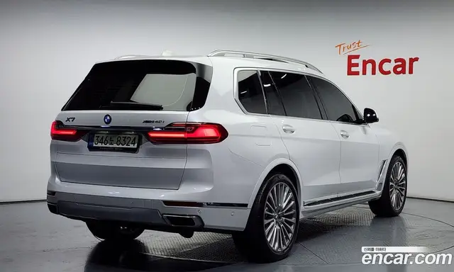 BMW X7 2021 3.0 автомат (гидро), миниатюра 2