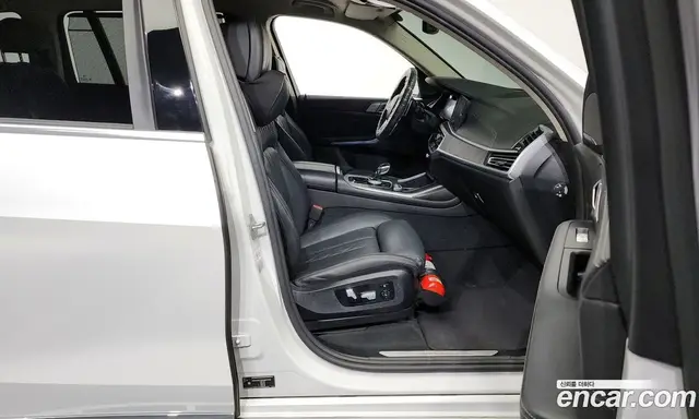 BMW X7 2021 3.0 автомат (гидро), миниатюра 11