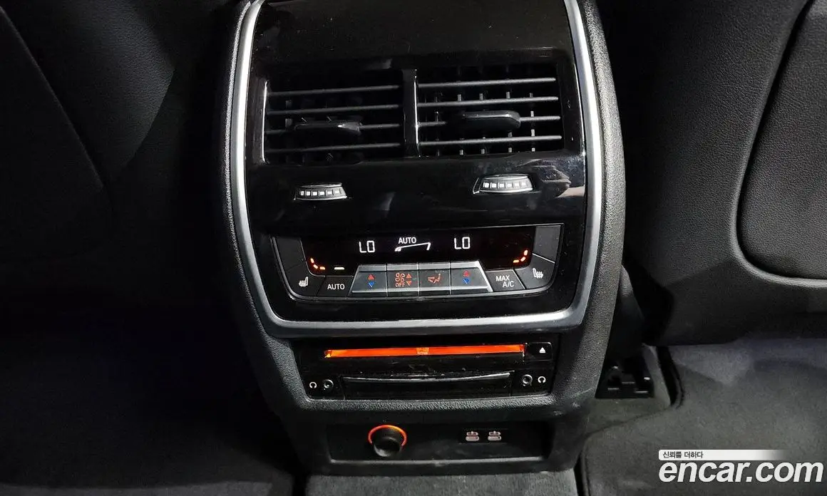 BMW X7 2021 3.0 автомат (гидро), фото 18