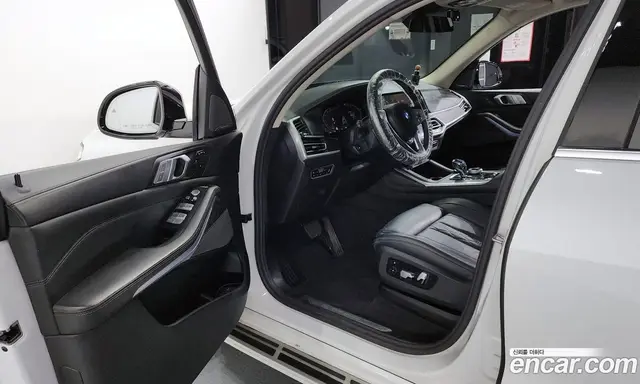 BMW X7 2021 3.0 автомат (гидро), миниатюра 10
