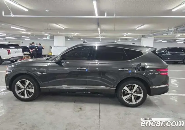 Genesis GV80 2023 2.5 автомат (гидро), миниатюра 2