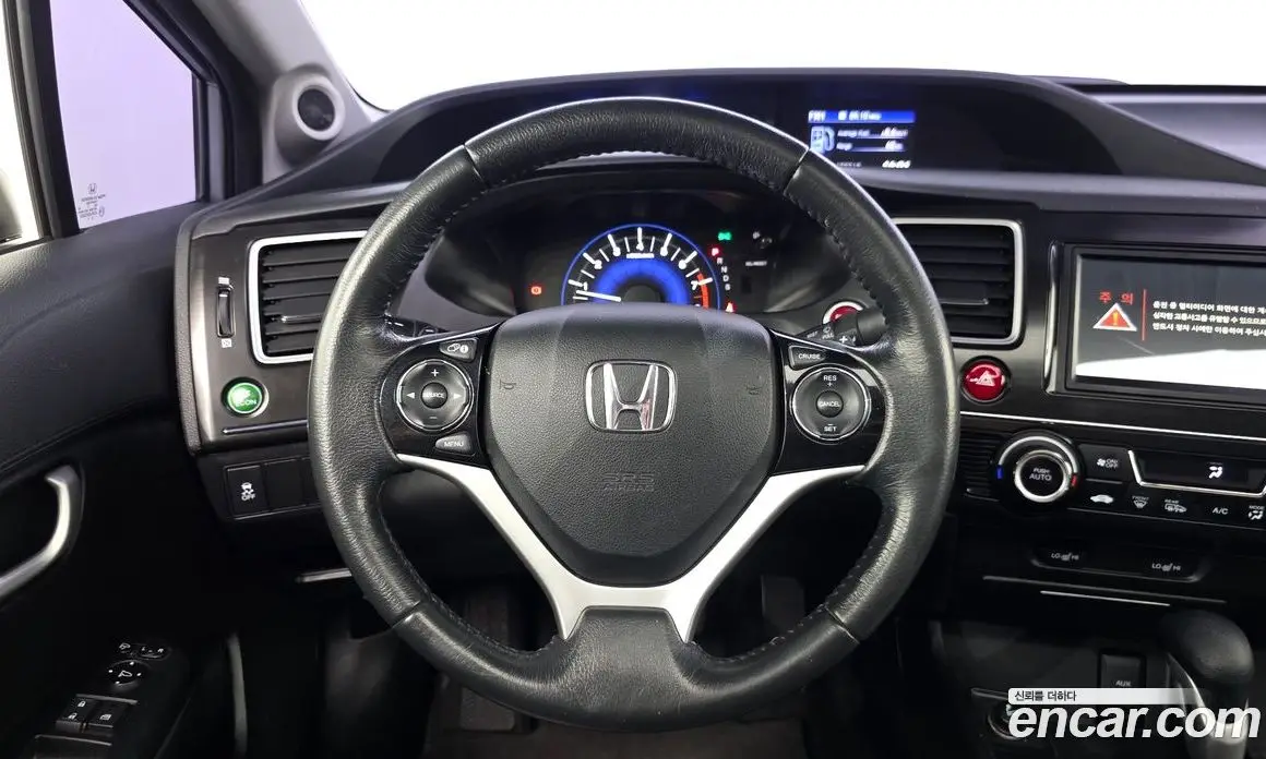 Honda Civic 2015 1.8 автомат (гидро), фото 13 Honda Civic 2015 1.8 автомат (гидро), фото 13