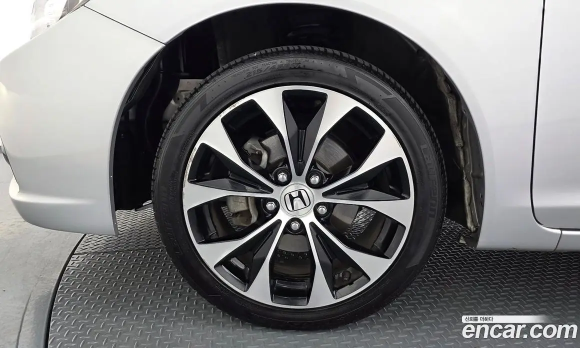 Honda Civic 2015 1.8 автомат (гидро), фото 5 Honda Civic 2015 1.8 автомат (гидро), фото 5