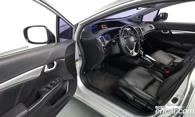 Honda Civic 2015 1.8 автомат (гидро), миниатюра 10 Honda Civic 2015 1.8 автомат (гидро), миниатюра 10