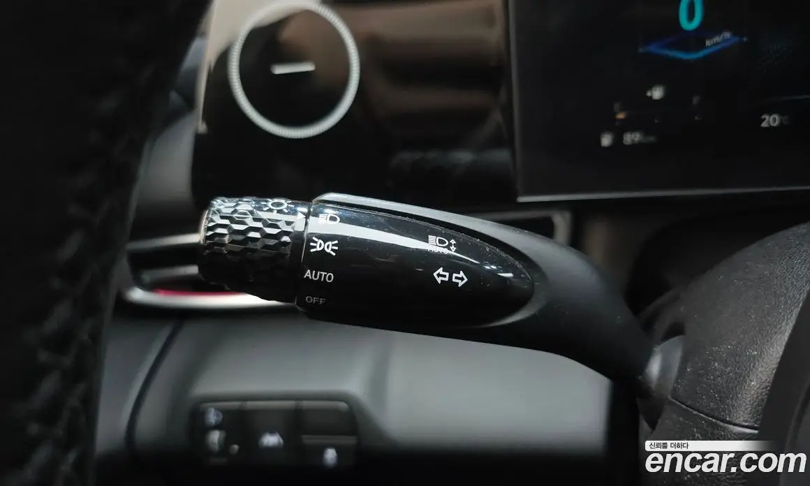 Hyundai Avante 2020 1.6 автомат (гидро), фото 17