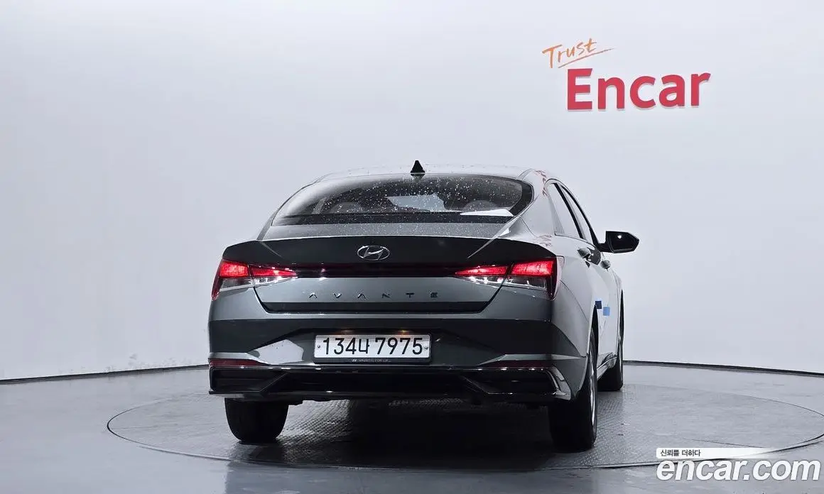 Hyundai Avante 2020 1.6 автомат (гидро), фото 4