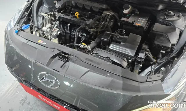 Hyundai Avante 2020 1.6 автомат (гидро), миниатюра 6