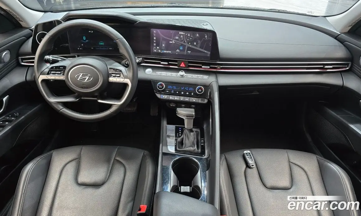 Hyundai Avante 2020 1.6 автомат (гидро), фото 7