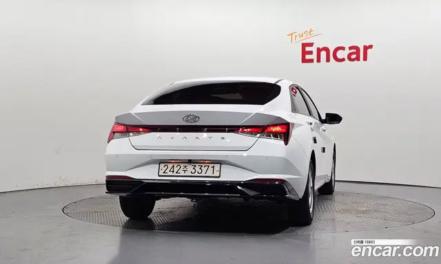 Hyundai Avante 2021 1.6 автомат (гидро), миниатюра 4 Hyundai Avante 2021 1.6 автомат (гидро), миниатюра 4
