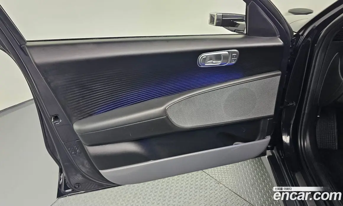Hyundai Ioniq 6 2023 0.1 автомат (гидро), фото 14