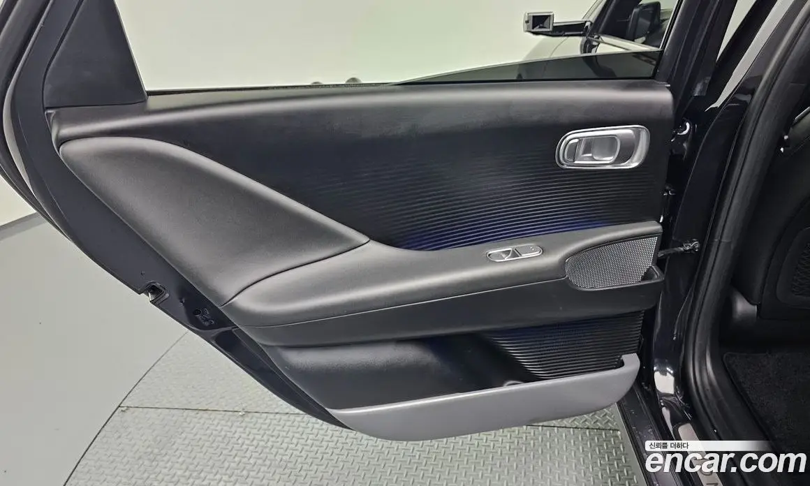Hyundai Ioniq 6 2023 0.1 автомат (гидро), фото 15