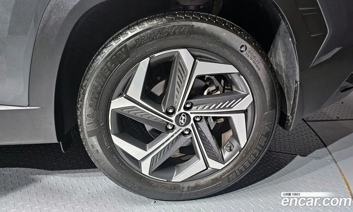 Hyundai Tucson 2023 1.6 автомат (гидро), фото 5