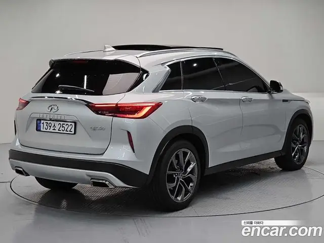 Infiniti QX50 2019 2.0 автомат (гидро), миниатюра 4