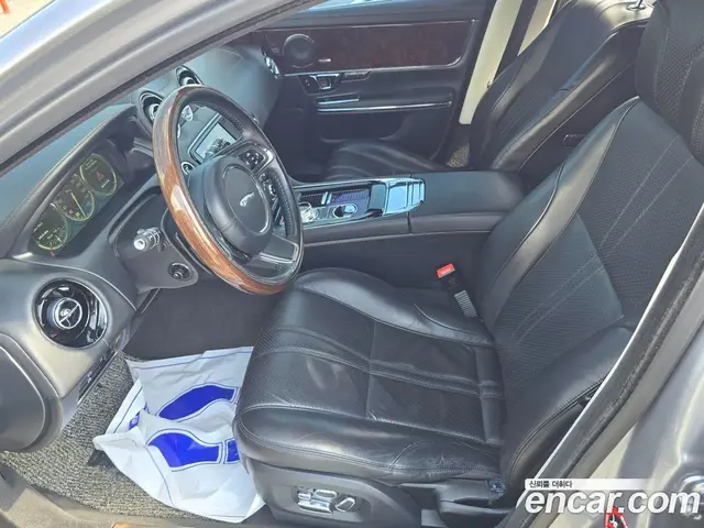 Jaguar XJ 2014 3.0 автомат (гидро), миниатюра 7