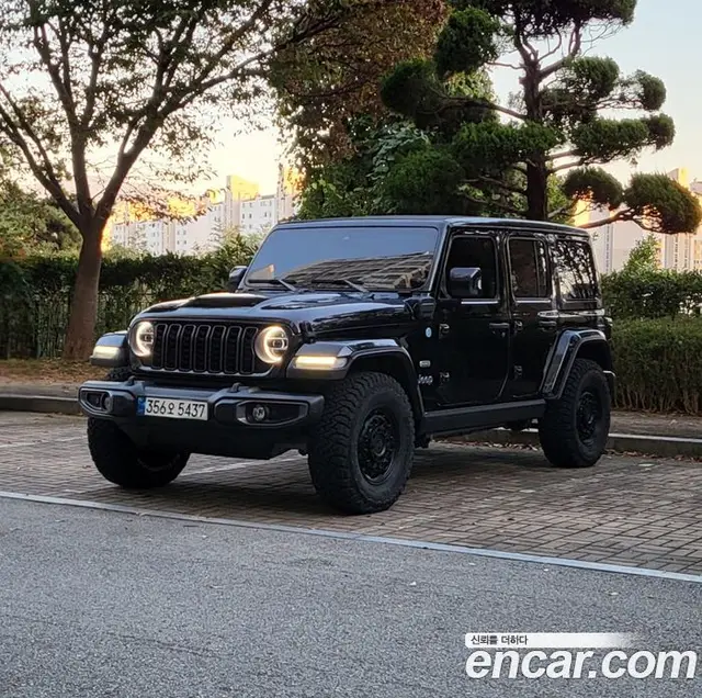 Jeep Wrangler 2022 2.0 автомат (гидро), миниатюра 1