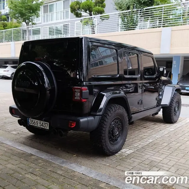 Jeep Wrangler 2022 2.0 автомат (гидро), миниатюра 2