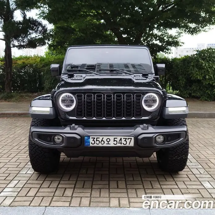 Jeep Wrangler 2022 2.0 автомат (гидро), фото 3