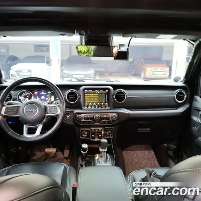 Jeep Wrangler 2022 2.0 автомат (гидро), миниатюра 7