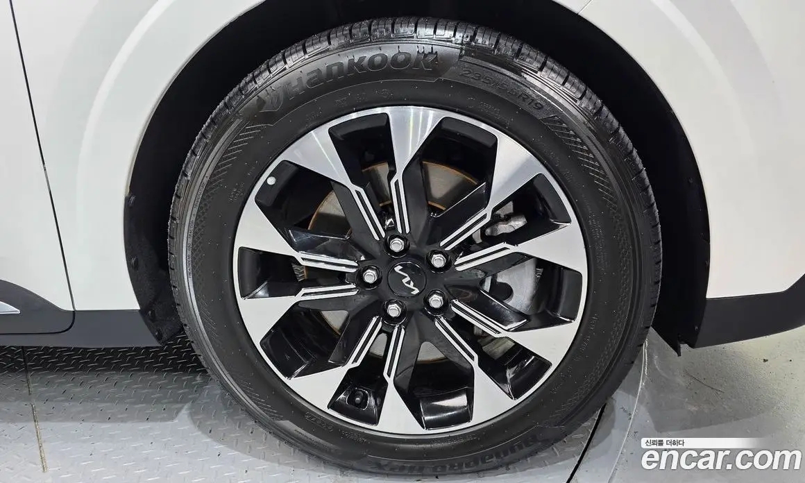 Kia Carnival 2021 2.2 автомат (гидро), фото 5