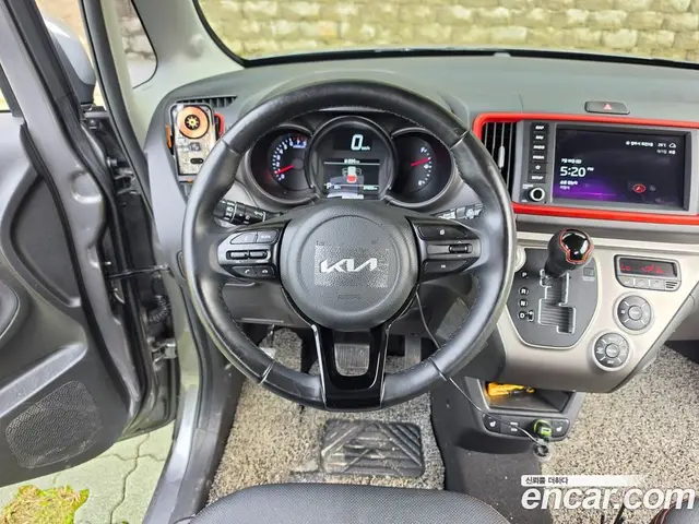 Kia Ray 2021 1.0 автомат (гидро), миниатюра 10
