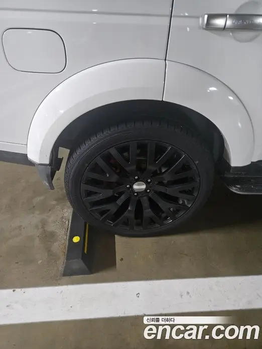 Land Rover Discovery 2014 3.0 автомат (гидро), миниатюра 2