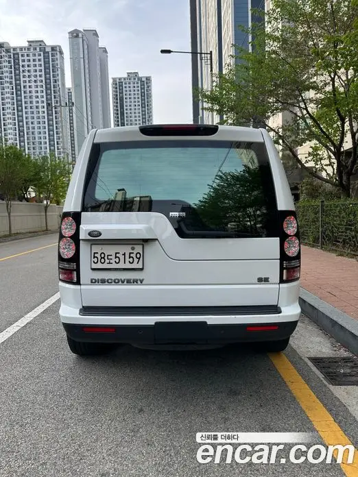Land Rover Discovery 2016 3.0 автомат (гидро), миниатюра 2