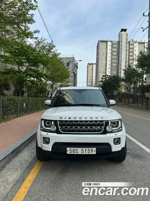 Land Rover Discovery 2016 3.0 автомат (гидро), миниатюра 3