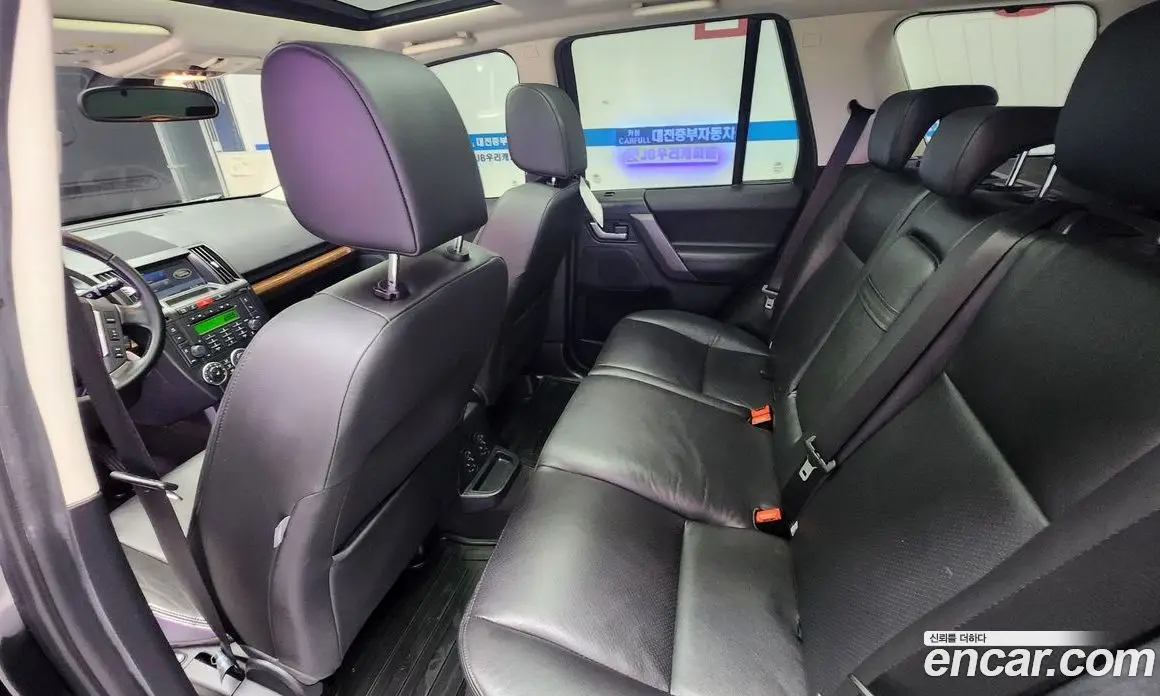 Land Rover Freelander 2010 2.2 автомат (гидро), фото 18 Land Rover Freelander 2010 2.2 автомат (гидро), фото 18