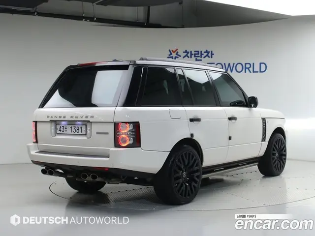Land Rover Range Rover 2010 5.0 автомат (гидро), миниатюра 2