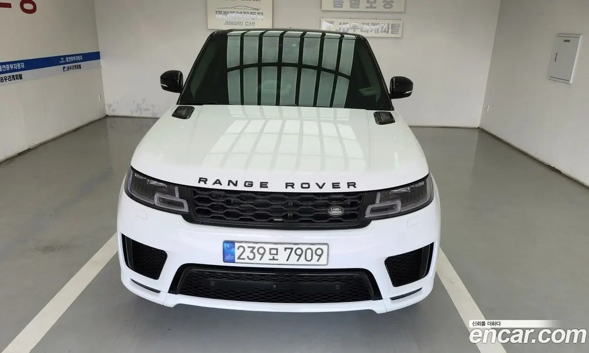 Land Rover Range Rover Sport 2021 3.0 автомат (гидро), фото 8
