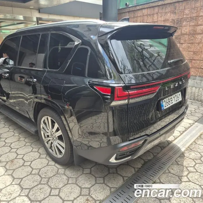 Lexus LX 2025 3.4 автомат (гидро), фото 5
