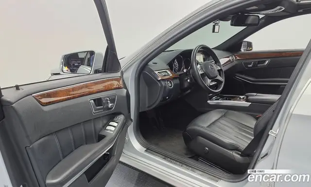 Mercedes-Benz E-Class 2014 3.5 автомат (гидро), миниатюра 11