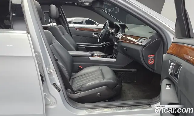 Mercedes-Benz E-Class 2014 3.5 автомат (гидро), миниатюра 10