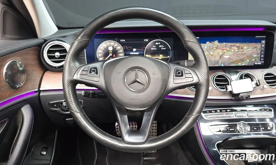 Mercedes-Benz E-Class 2016 2.0 автомат (гидро), фото 13