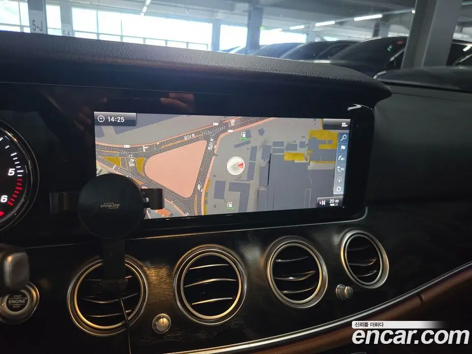 Mercedes-Benz E-Class 2018 1.9 автомат (гидро), фото 15
