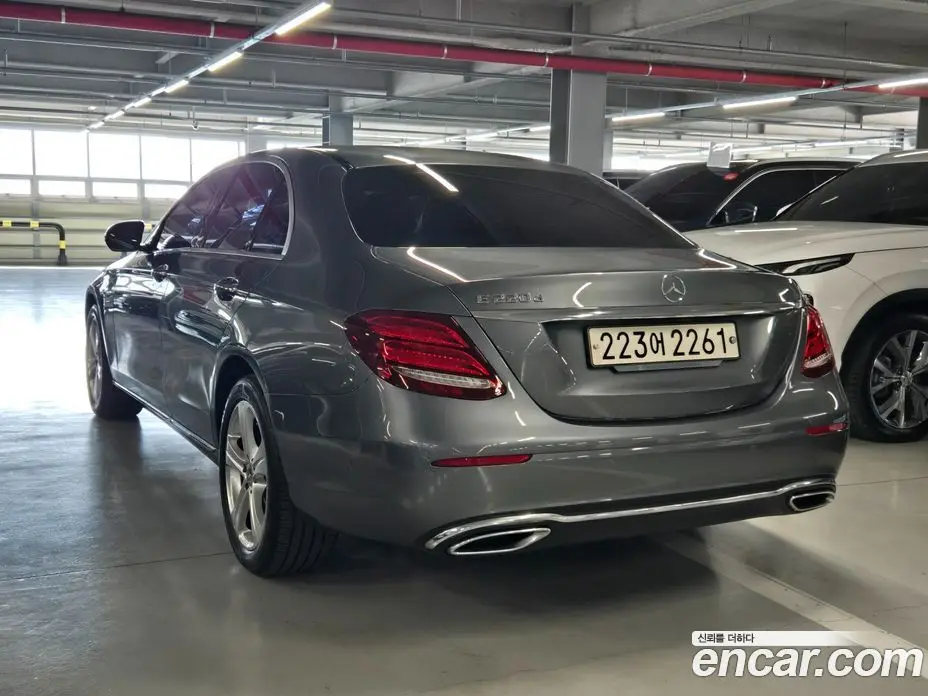 Mercedes-Benz E-Class 2018 1.9 автомат (гидро), фото 6