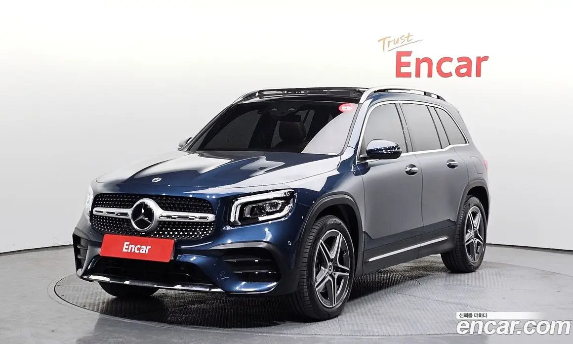 Mercedes-Benz GLB-Class 2023 2.0 автомат (гидро), фото 1 Mercedes-Benz GLB-Class 2023 2.0 автомат (гидро), фото 1